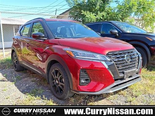 2021 Nissan Kicks SR
