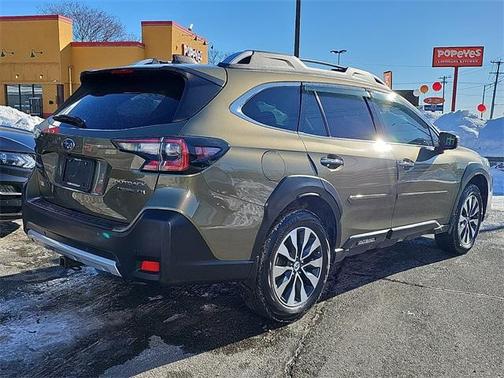 2023 Subaru Outback Touring XT