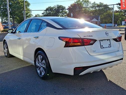 2025 Nissan Altima S