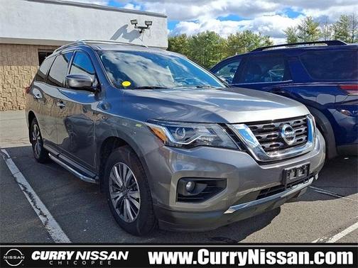 2020 Nissan Pathfinder SV