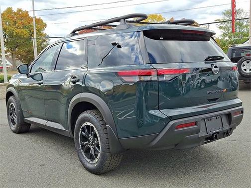 2025 Nissan Pathfinder Rock Creek