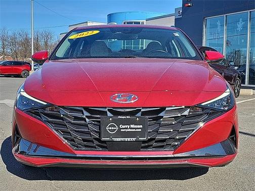 2022 Hyundai ELANTRA Limited