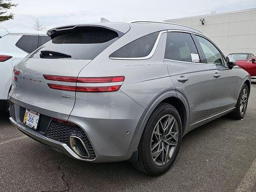 2023 Genesis GV70 2.5T