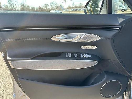 2023 Genesis GV70 2.5T