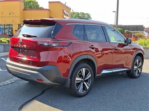 2021 Nissan Rogue SL