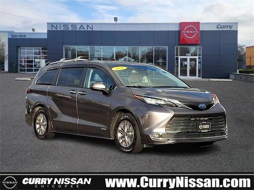 2021 Toyota Sienna XLE