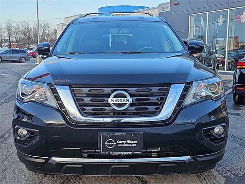 2020 Nissan Pathfinder SL