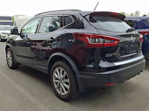 Magnetic Black 2022 Nissan Rogue Sport SV