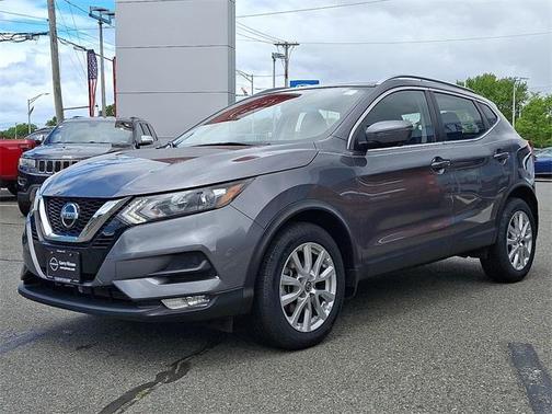 2022 Nissan Rogue Sport SV