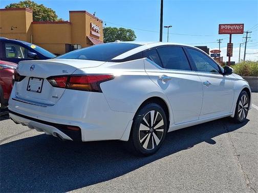 2022 Nissan Altima 2.5 SL