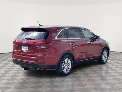 2020 Kia Sorento LX