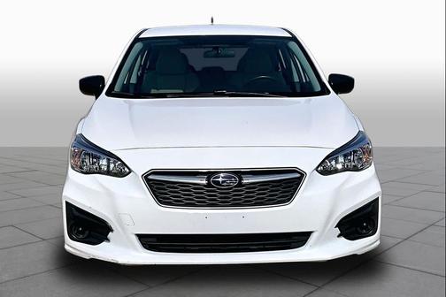 Crystal White Silica 2018 Subaru Impreza 2.0i