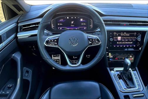 Deep Black Pearl Effect 2023 Volkswagen Arteon 2.0T SEL R-Line