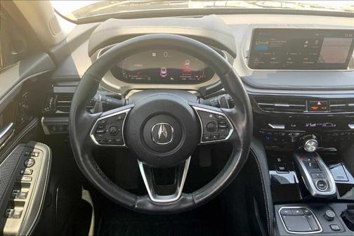 2022 Acura MDX Advance