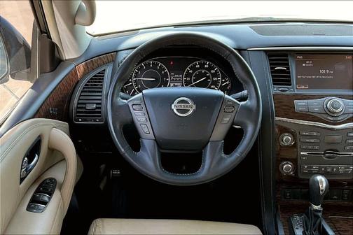 2017 Nissan Armada SL