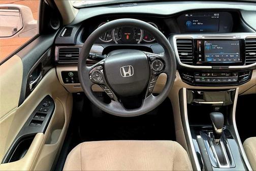 2017 Honda Accord EX w/Honda Sensing