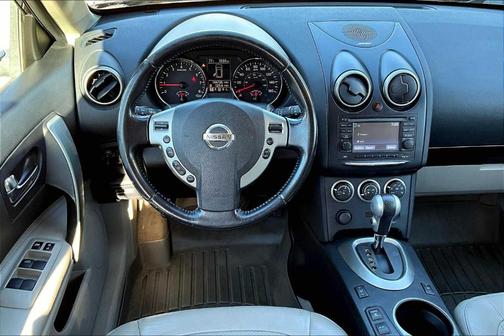 2012 Nissan Rogue SV w/SL Pkg
