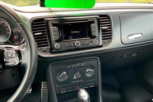 2014 Volkswagen Beetle 2.0T R-Line