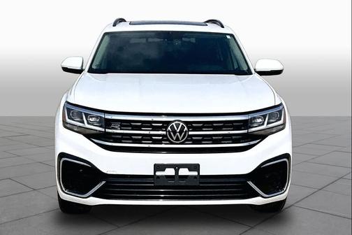 Pure White 2021 Volkswagen Atlas 3.6L SE w/Technology