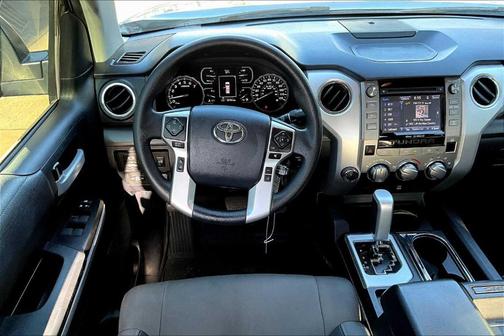 2018 Toyota Tundra SR5