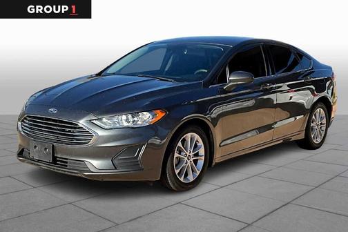2020 Ford Fusion SE