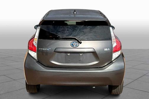 2016 Toyota Prius c Four