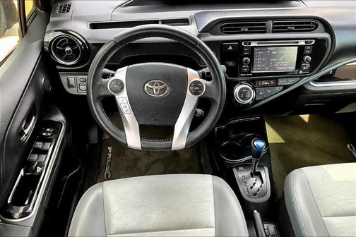 2016 Toyota Prius c Four