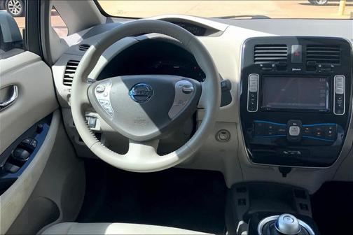 2012 Nissan Leaf SL