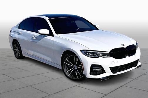 2019 BMW 330 i