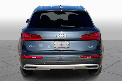 2018 Audi Q5 2.0T Tech Premium