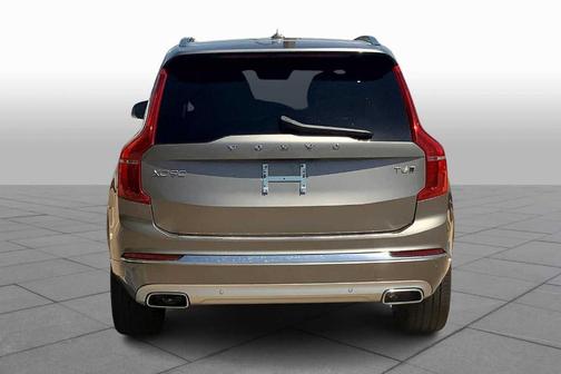 2021 Volvo XC90 T6 Inscription 7 Passenger
