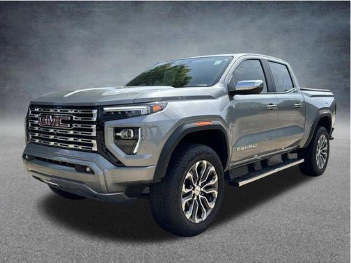 Sterling Metallic 2023 GMC Canyon Denali
