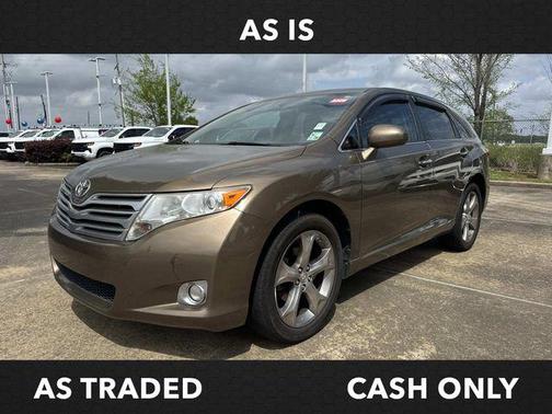 Golden 2010 Toyota Venza Base
