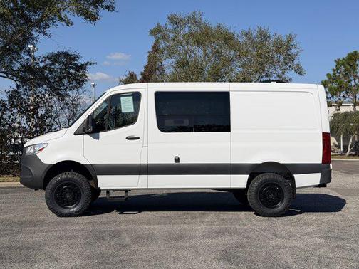 2024 Mercedes-Benz Sprinter 2500 Standard Roof