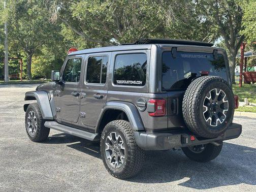 2025 Jeep Wrangler 4-Door Sahara 4x4