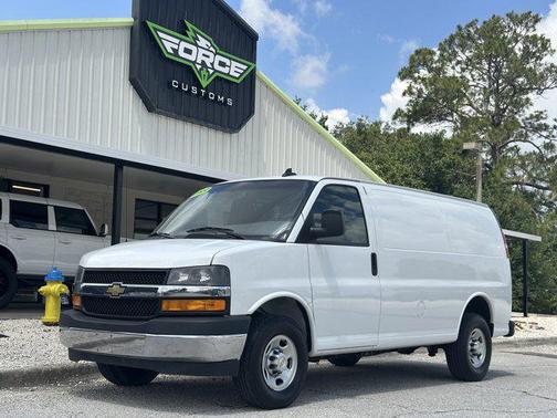 2022 Chevrolet Express 2500 RWD 2500 Regular Wheelbase WT