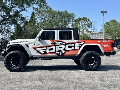 2024 Jeep Gladiator Mojave X