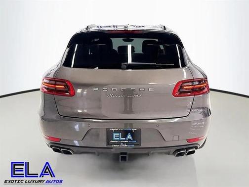 2015 Porsche Macan Turbo