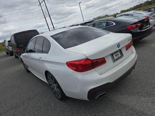 2018 BMW 540 540i