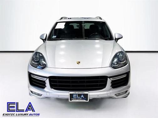 2016 Porsche Cayenne GTS