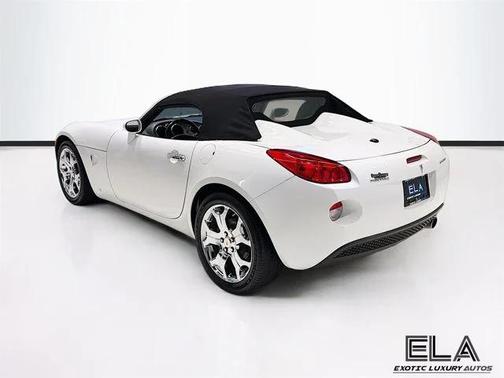 2006 Pontiac Solstice 2dr Convertible