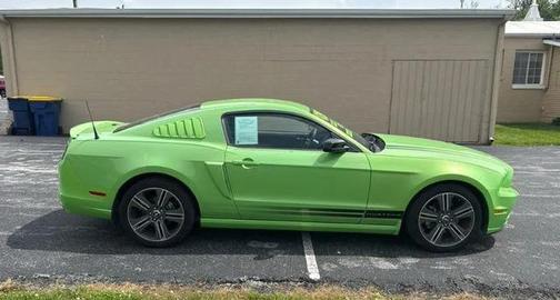 2014 Ford Mustang V6 Premium