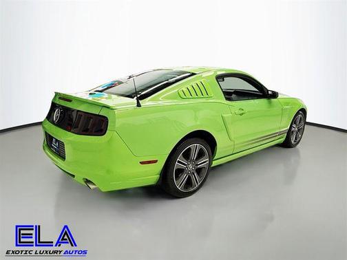 2014 Ford Mustang V6 Premium