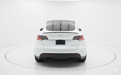 2023 Tesla Model Y Performance Dual Motor All-Wheel Drive
