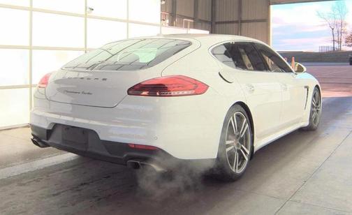 2014 Porsche Panamera Turbo Executive