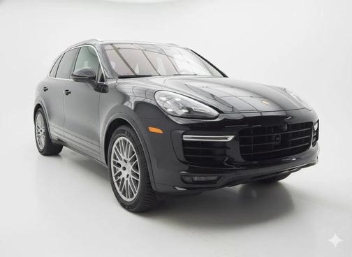 2016 Porsche Cayenne Turbo S