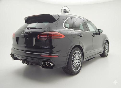 2016 Porsche Cayenne Turbo S