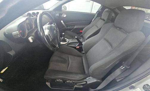 SILVER 2006 Nissan 350Z Enthusiast