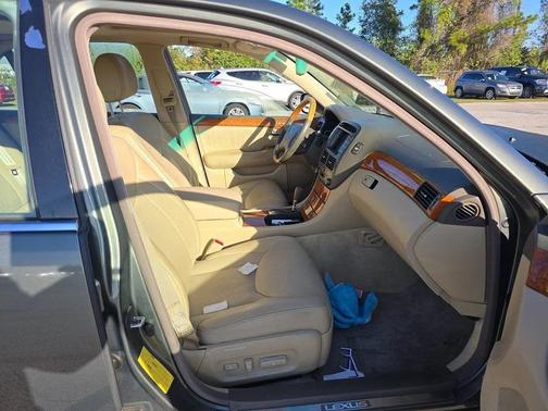 2005 Lexus LS 430 Base