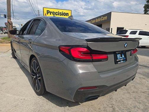 2021 BMW 540 540i